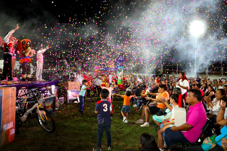 Lleva DIF a Puerto Aventuras la Macroposada Navideña 2023*