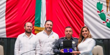 Entrega Mara Lezama la Medalla al Mérito Policial Quintana Roo 2023 por su desempeño y labor al servicio de la ciudadanía