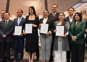 Premian a gobierno de Solidaridad por mejor desempeño en Quintana Roo