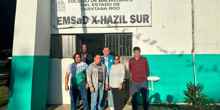 Colegios de Bachilleres de Felipe Carrillo Puerto, se unen a paro estatal de labores