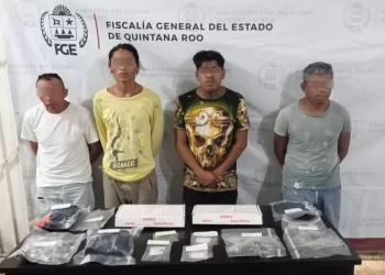 Captura Fiscalía en fraccionamiento de Cancún a cuatro personas por narcomenudeo
