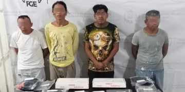 Captura Fiscalía en fraccionamiento de Cancún a cuatro personas por narcomenudeo