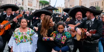 Montan en el Vaticano muestra fotográfica de la Cultura Maya de Quintana Roo