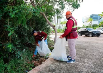 Autoridades garantizan la limpieza de Malecón Tajamar