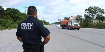 Unidad de Caminos con mayor presencia en las carreteras de Quintana Roo