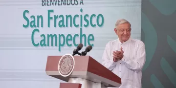 López Obrador señala que el Tren Maya detonará más el turismo