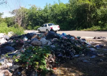 Aumentan considerablemente los basureros clandestinos en Lázaro Cárdenas