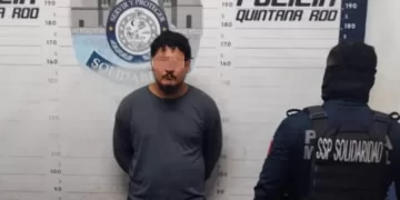 Asegurada droga, una réplica de pistola y cuatro individuos en distintos hechos