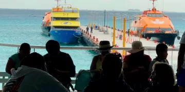 Condiciones climatológicas afectan los cruces entre Playa del Carmen y Cozumel