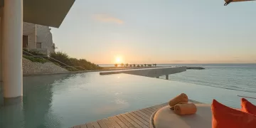 La Casa de La Playa recibe el galardón AAA Five Diamond Award