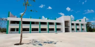 Con inversión de 25 millones de pesos buscan consolidar la Universidad de Tecnológica de Tulum