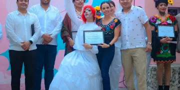 Mejora el rostro de la Zona Fundacional con la pinta de murales de Frida Kahlo