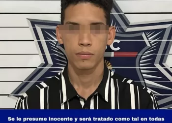 Conductor detenido en Cancún con licencia de manejo falsa