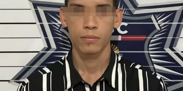 Conductor detenido en Cancún con licencia de manejo falsa
