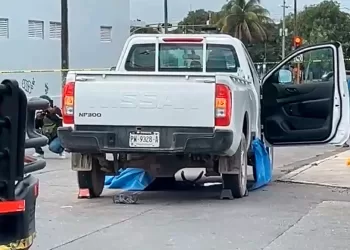 Motociclista pierde la vida en colisión con una camioneta