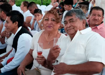 Inicia la inscripción para participar en boda colectiva en Playa del Carmen