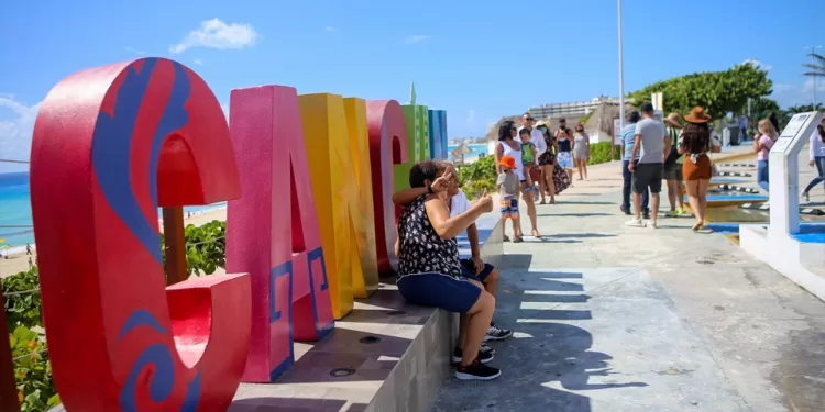 Destinos del Caribe Mexicano esperan ocupación superior al 80% para el primer puente del año