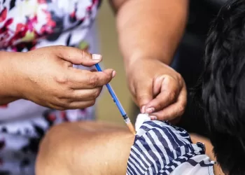 Quintana Roo mantiene vigilancia epidemiológica ante posible repunte de la Covid-19