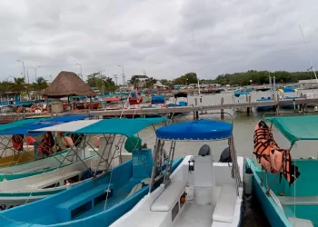 Mal clima afecta a pescadores de Chiquilá y Holbox