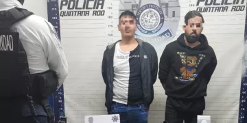 Operativo en calles de Playa del Carmen permite asegurar drogas y capturar a 4 personas