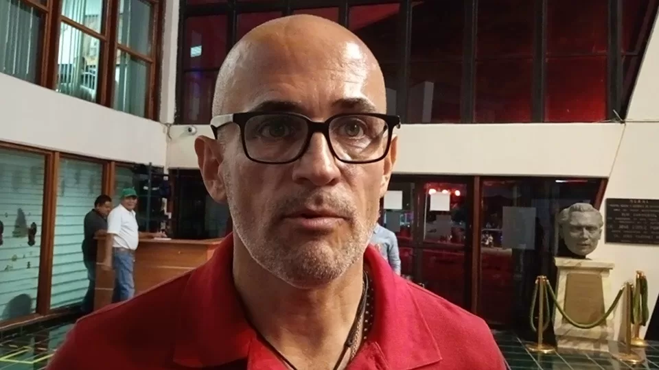 Ex funcionarios del gobierno de Quintana Roo se amparan contra investigaciones de corrupción