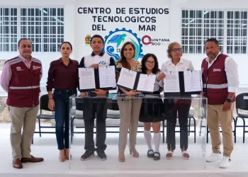 Entrega Mara Lezama obras de ampliación en escuelas de prepa en Cancún