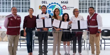 Entrega Mara Lezama obras de ampliación en escuelas de prepa en Cancún