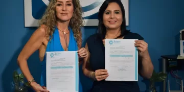 Mayuli Martínez y Araceli Sandoval se postulan para la candidatura al Senado en la sede del PAN