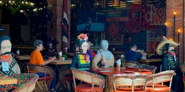 Sector restaurantero de Playa del Carmen supera el 85% de ocupación