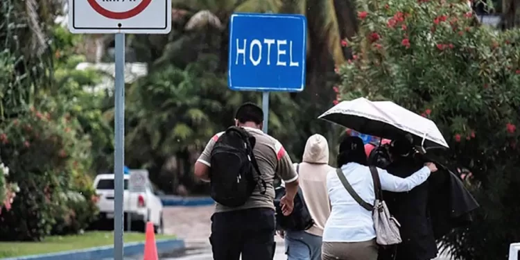 Sector hotelero critica la "Ley Silla" como trivial e ineficaz