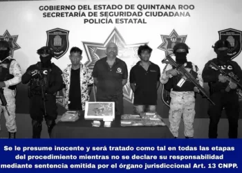 Tres detenidos con drogas, una réplica de arma de fuego y una moto robada