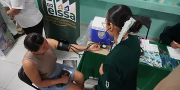 El IMSS y la CROC Cancún firman convenio para impulsar entornos laborales seguros