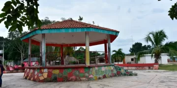 Comunidad de Petcacab tiene más de 4 días sin servicio de agua potable y no reciben atención