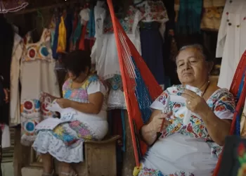 Lanzamiento de la serie "Portadores de Tradiciones"