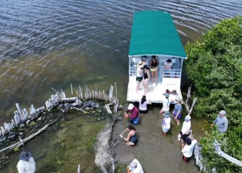 "Planet Patrol" visita Punta Sur para promover la conservación ambiental