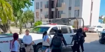 Rescatan en Playa del Carmen a ocho colombianas víctimas de trata de personas