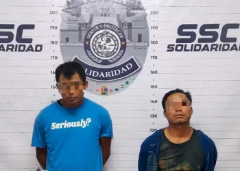 Aseguran a dos sujetos con presunta droga en entrada de Mayakobá