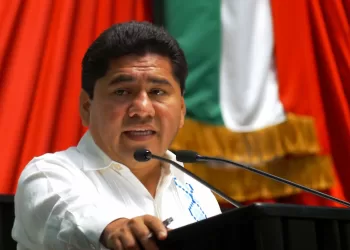 Filiberto Martínez encabeza la lista del PRI a candidatos de representación proporcional