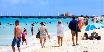 Hoteleros y restauranteros respaldan cambio de nombre del municipio Solidaridad a Playa del Carmen