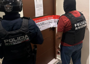 Cateo en Cancún deja tres detenidos ligados a un homicidio y aseguramiento de armas y drogas