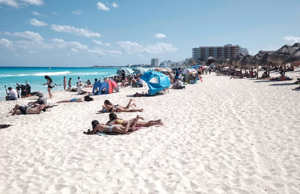 Quintana Roo recibirá a más de 1.2 millones de turistas en estas vacaciones