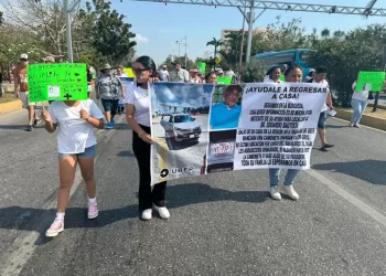 Familiares de conductor de Uber desaparecido en Cancún claman por ayuda