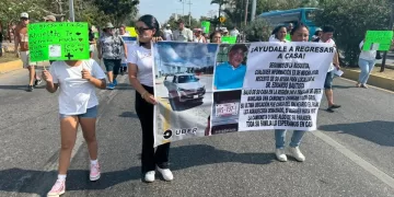 Familiares de conductor de Uber desaparecido en Cancún claman por ayuda