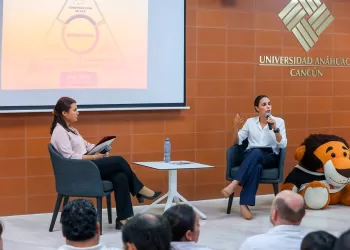 Jóvenes, clave para impulsar la transformación: Ana Paty