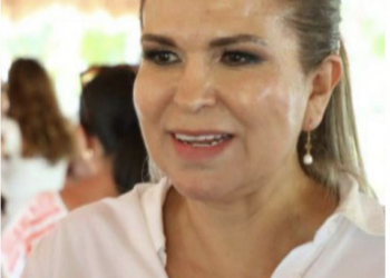 Seguiremos reforzando el sector salud de Solidaridad en beneficio también de su personal: Lili Campos
