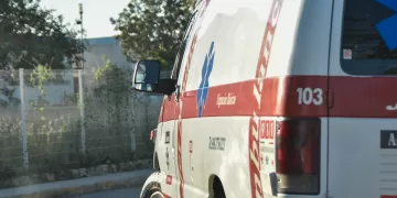 Falta de precaución en paso peatonal deja un estudiante atropellado