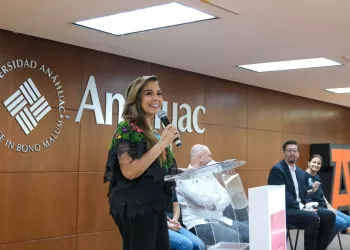Inaugura Mara Lezama el 10º Congreso Internacional de Diseño