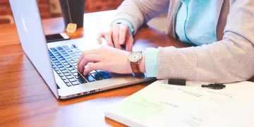 Laudex anuncia convocatoria para estudiar en Canadá con gastos pagados