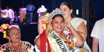 Con la coronación de la reina arrancó la feria de Rancho Viejo