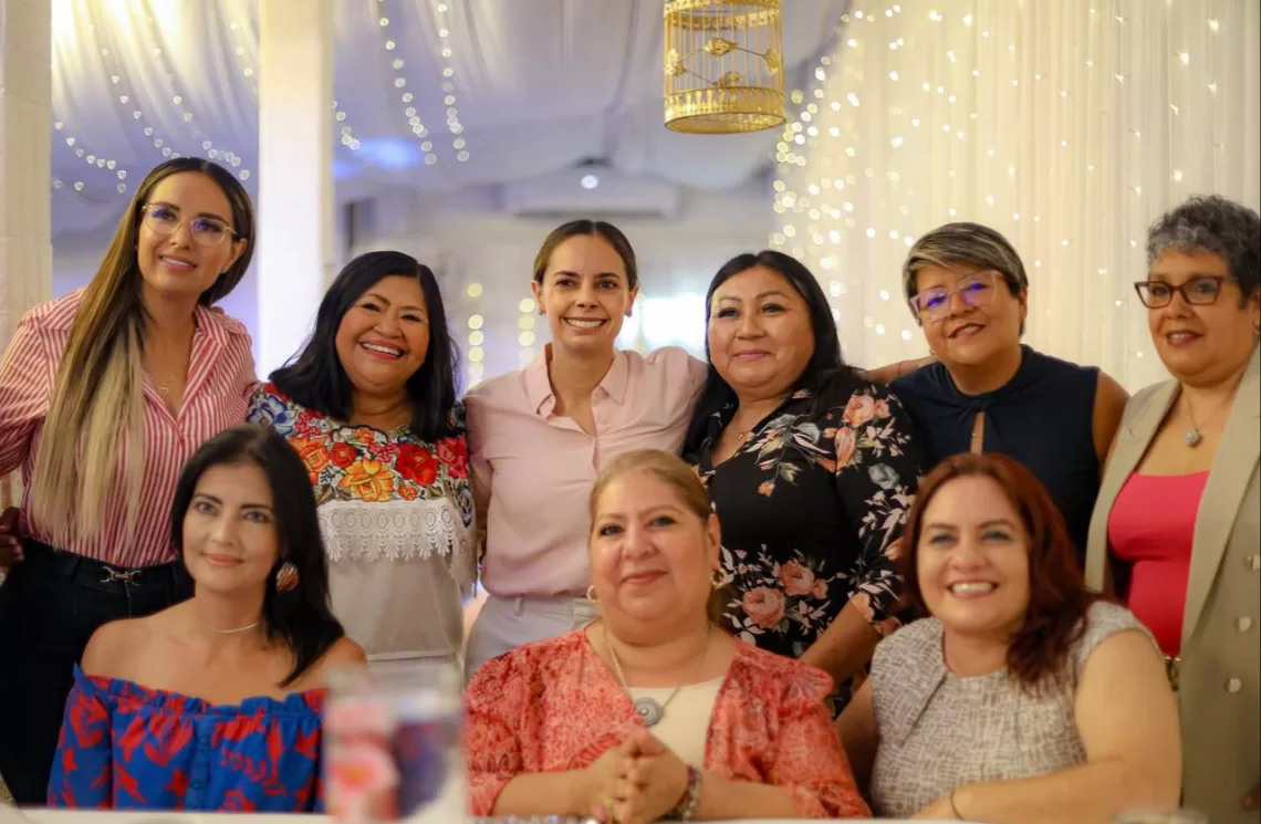 Reconoce Ana Paty Prealta a madres cancunenses como pilar fundamental de una sociedad en paz